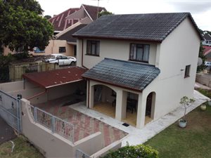 3 Bed House in Newlands West