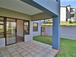 2 Bed Apartment in Honeydew