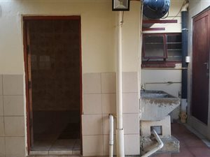 1 Bed Apartment in Newlands West