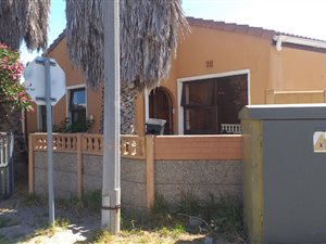 3 Bed House in Blue Downs