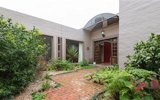 4 Bedroom House in Heather Park