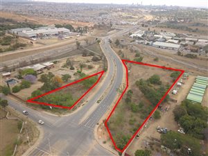 1.1 ha Land available in Linbro Park