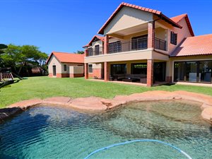5 Bed House in Clifton Hill Estate