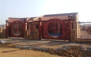4 Bedroom House in Jameson Park