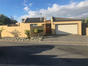 3 Bed House in Blouberg Sands