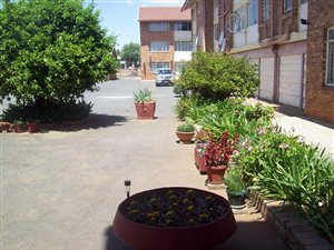 2 Bed Apartment in Adamayview