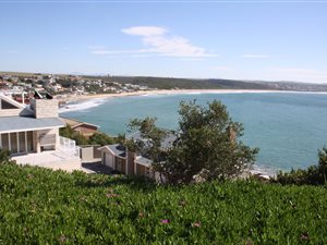 346 m² Land available in Vlees Bay