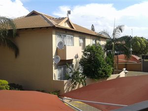 2 Bed Townhouse in Sinoville