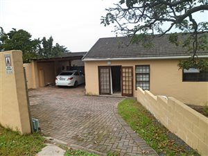 2 Bed House in Beacon Bay