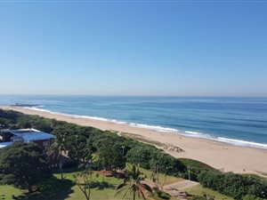 2 Bed Apartment in Amanzimtoti