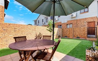 2 Bedroom Duplex in Blue Hills