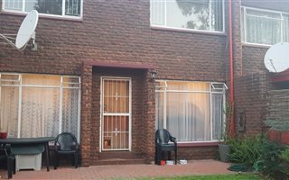 3 Bedroom Townhouse in Wonderboom
