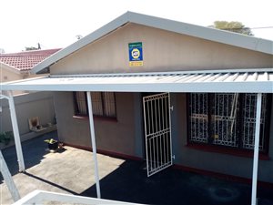 3 Bed House in Brookdale