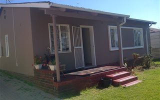 3 Bedroom House in South Hills