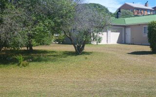 595 m² Land available in Franskraalstrand
