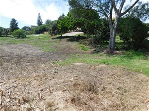 2014 m² Land available in Paradise Beach