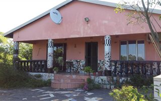 3 Bedroom House in Clare Hills