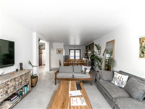 3 Bedroom Townhouse in Tableview