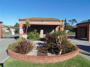 3 Bed Townhouse in Lorraine