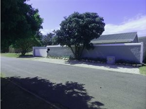 3 Bedroom House in Sandbaai