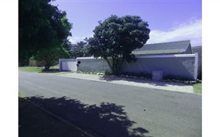 3 Bedroom House in Sandbaai