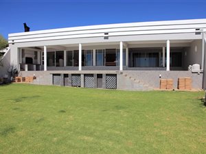 2 Bed House in Vanderkloof