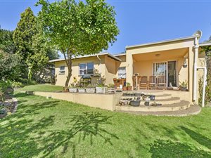2 Bed Cluster in North Riding