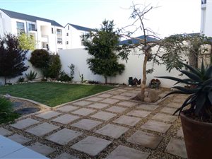 3 Bed Apartment in De Velde