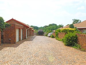 2 Bedroom Townhouse in Mayfield Park