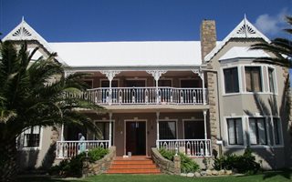 7 Bedroom House in Kleinmond