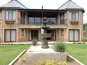 1 m² Commercial space in Dullstroom