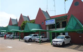 130 m² Commercial space in Highveld