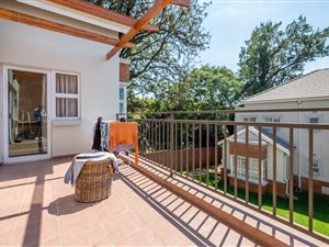 2 Bed Apartment in Parkview