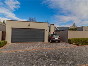 3 Bed House in Uitzicht