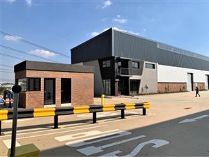 1009 m² Industrial space in Louwlardia