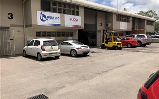 367 m² Industrial space in Maxmead