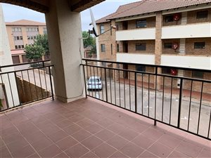 2 Bed Apartment in Erand Gardens