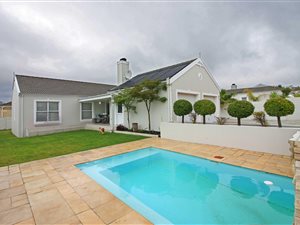 3 Bed House in Pinehurst