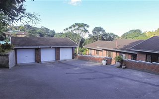 3 Bedroom Townhouse in Chiltern Hills