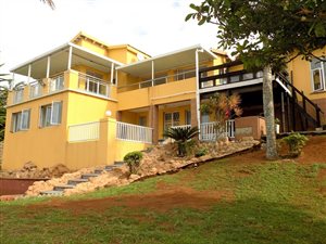 9 Bedroom House in Brighton Beach
