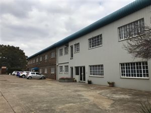 2360 m² Industrial space in Clayville