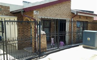 3 Bedroom House in Pimville