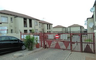 2 Bedroom Apartment in Elspark