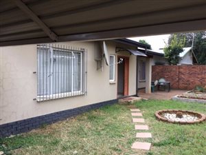 3 Bed House in Monument Park