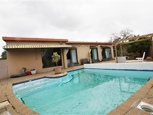 5 Bed House in Silver Oaks