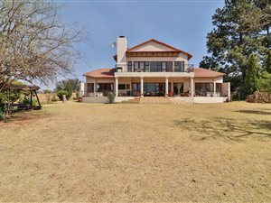 6 Bed House in Krugersdorp Central