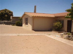 4 Bedroom House in Saldanha