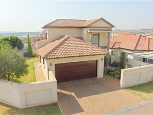 4 Bed Cluster in Summerset