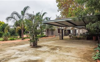 4 Bedroom House in Parkhill Gardens