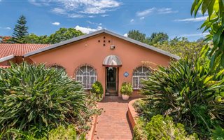 4 Bedroom House in Lydiana